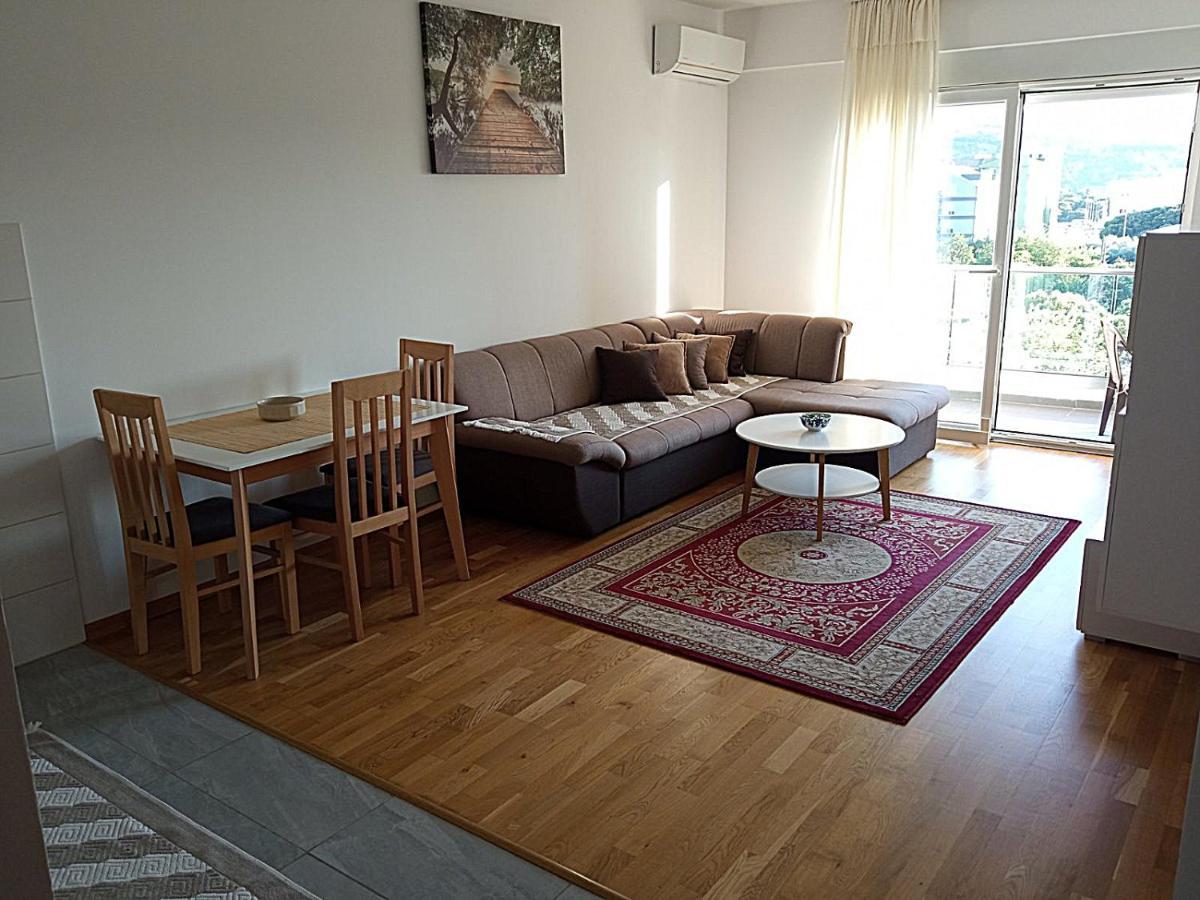 Aga Apartman Подгориця Екстер'єр фото